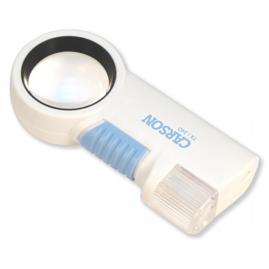 7X Carson LED Lighted Pocket Magnifier - 1.5 Inch Lens - Click Image to Close